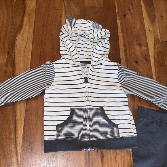 Matching‎ set - Picture 2 of 5